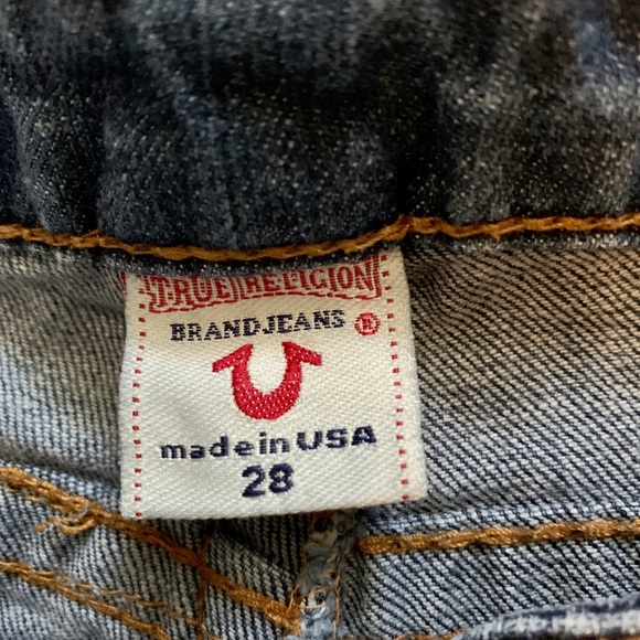 True Religion Women’s Jeans RN#112790 CA#30427 - Picture 2 of 7